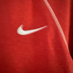 nike therma fit orange fleece lined hoodie medium